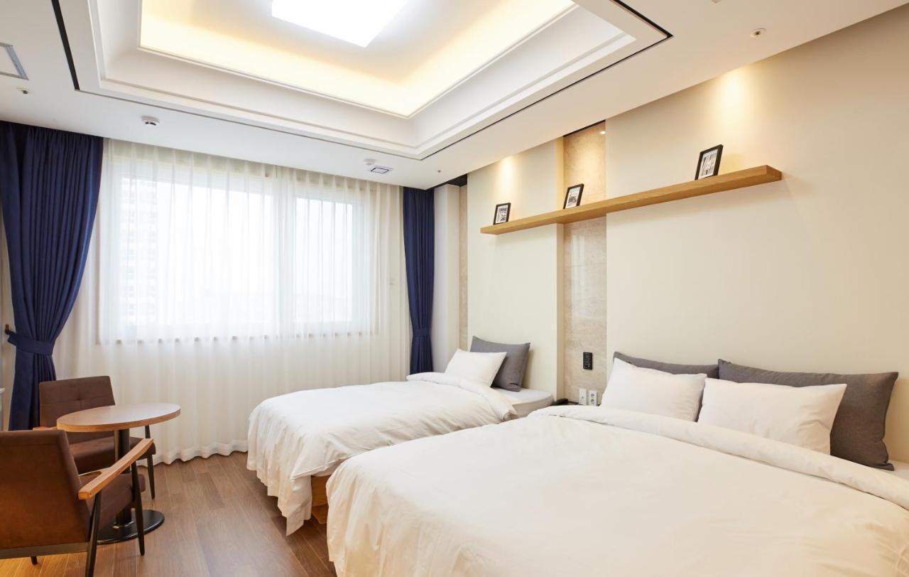 Noble Stay Hotel Кванджу Экстерьер фото
